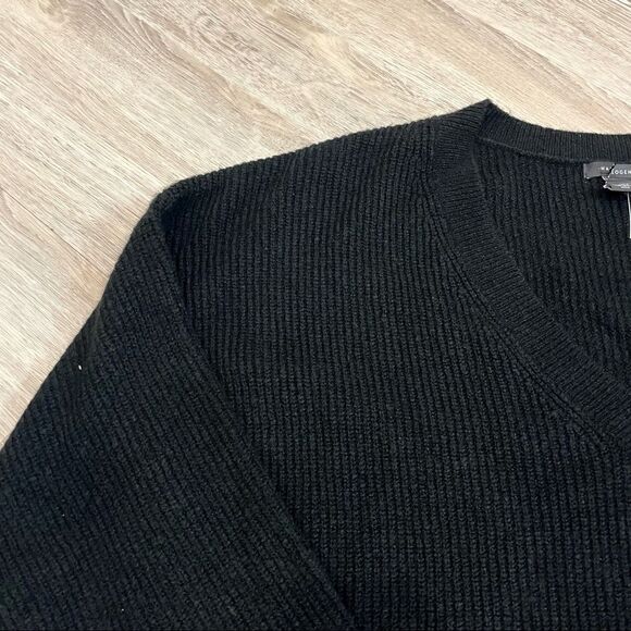 HALOGEN Cozy V-Neck Sweater in Black Oversized Relaxed fit Scoop neck - Picture 5 of 11